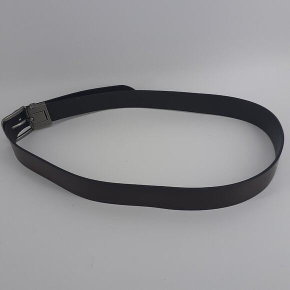 Levi's Men's Leather Dark Belt Brown Size 40 Silver Tone Single prong Buckle - Picture 11 of 13